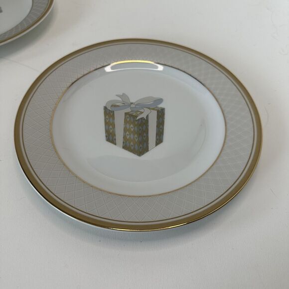 Vintage Lillian Vernon Christmas/Birthday Platinum Gold Rim 8” Plates Set of 4 - Picture 5 of 9